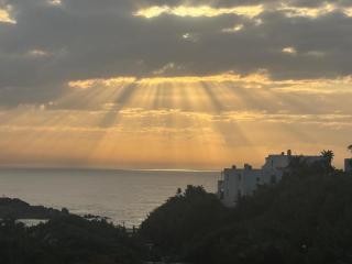 Santorini, Shakas Rock, Ballito Holiday, 3 bedroom, sleeps 6, 3rd floor apartment - Ballito - 8