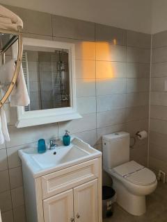 REȘEDINȚA PRINȚESELOR - 4