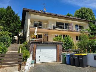 Marburg Apartment feuriger Felix mit Sauna, Kamin und Garten in ruhiger Waldrandlage - Marburg an der Lahn - 9