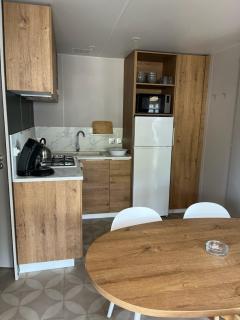 Mobil home 6 personnes à 400m de la mer - 6