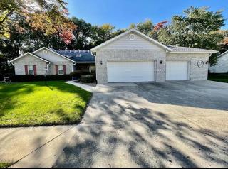 Cozy Home OFallon - 0