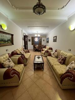 Cozy Appartment in city centre - Tirana - 8