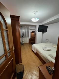 Cozy Appartment in city centre - Tirana - 7