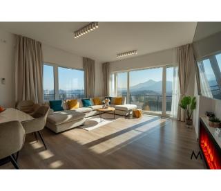 MoHost Penthouse-Top Floor Luxury Mountains View-AC- - 7