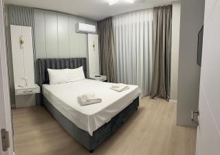 Perla Mamaia Sea View Apartment near the Beach - 1