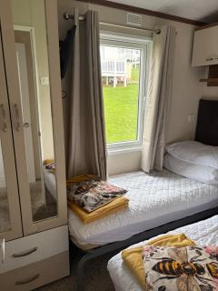 2 Bedroom Mini Lodge, Wi-Fi, Parking, Bath - Budleigh Salterton - 9
