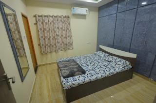 Newly built spacious and luxurious 2bhk with scenic hill views in tirupati - Tirupati - 0