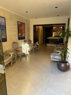 Al Baraa Hotel Appartments البراء للشقق الفندقية - Amman - 1