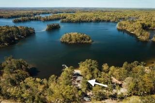 Scenic Spider Lake Beach Resort Pontoon Rentals - Traverse City - 6