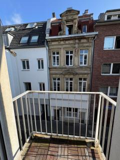 Modern centrally located apartment - 2