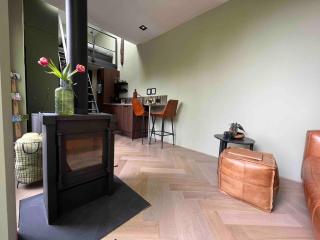 Stylish Private Tiny House 15 min from Amsterdam - Ons Belang - 0