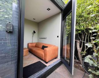 Stylish Private Tiny House 15 min from Amsterdam - Ons Belang - 2
