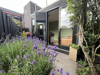 Stylish Private Tiny House 15 min from Amsterdam - Ons Belang - 9