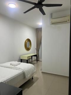 Sampoisgt Roomstay - Near Bangi Avenue, BACC, KIPMall - Kajang - 2