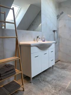 Zerko Holiday Apartment Janko in a house with an outdoor jacuzzi for FREE - - 3