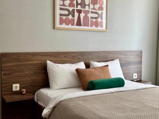 Greenside Emerald Apartment by brege - 6