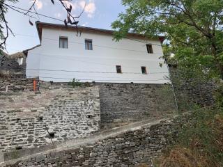 Guest House Zverku - Gjirokastër - 1