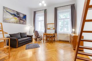 Charming Loft Studio Near Metro & Old Town - Prag - 0