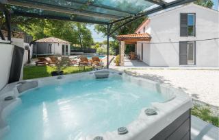 Beautiful Home In Krnicari With Wifi - Pifari - 5