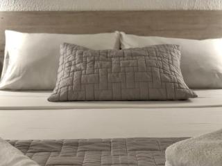 MOKA HOUSE - 8