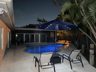 MIAMI 4 Bedroom Pool House near Miami International airport - 2
