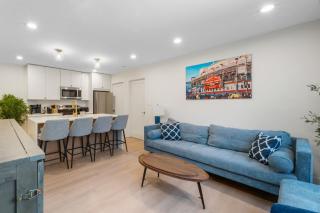 1 Bedroom with Rooftop and Wrigley Views - Chicago - 3
