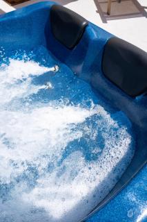 Majestic View Villa - Outdoor Jacuzzi - 9