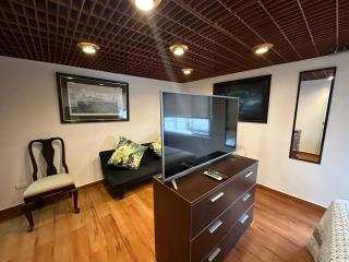 2- Amplio Departamento remodelado en Miraflores - 6