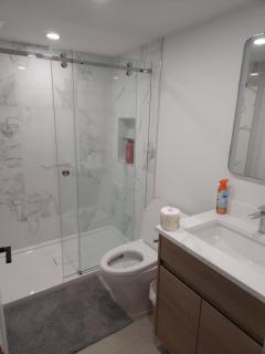 Effortless Elegance: 1-Bedroom Condo Retreat - 2