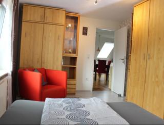 moderne Ferienwohnung mit Balkon - Assamstadt - 3