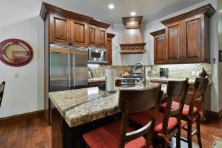 Pool, Hot Tub, Gym Juniper Landing 2 bedroom Canyons Retreat - 4