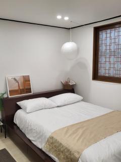 Tommy House - 2