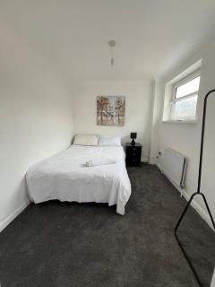 Your Home Away - Bishop Auckland - 4