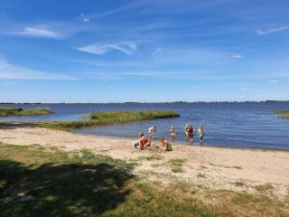 Bungalow in Sondel near Slotermeer Lake, cleaning included - Sondel - 1