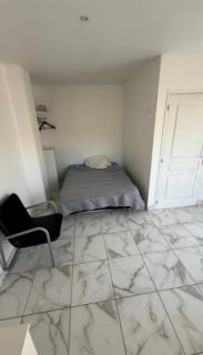 studio dans villa - 4