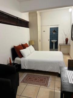 Luanda Garden Guest House V - Windhoek - 3