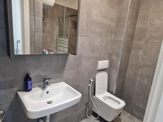 Berti's 13th luxury Apartment - Margjonaj - 2