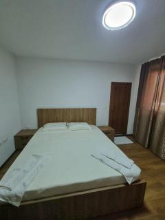 Guesthouse Rama - Valbona - 2