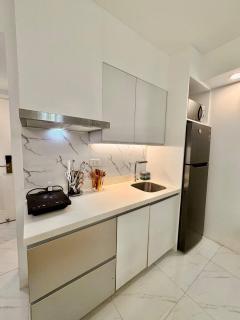 1BR Bahamas 19th floor, Azure Paranaque - Manila - 7