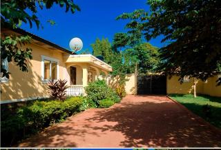 Splendid House by Karanga River with Kili View - Moshi - 0