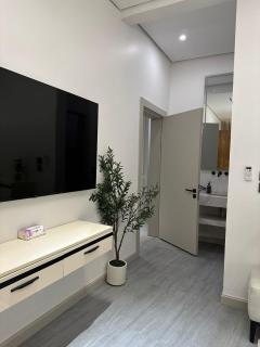 شقة فاخرة - حي تنال الرمال - Riad - 3