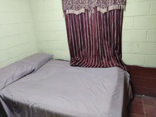 KameHouse Backpackers - San Salvador - 1