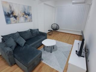 Apartment Leo - Petrovec - 3