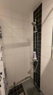 Independent Cozy apartment in husby - Estocolmo - 4