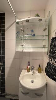 Independent Cozy apartment in husby - Estocolmo - 5