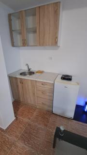 B&L Apartmani - Sutomore - 3