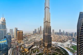 3BR Family abode with Iconic Burj Khalifa view - 8