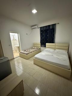 Hotel Nana E Detit - Shëngjin - 4