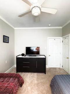 Cozy Cape Cod Style Home 20 Mins to Philadelphia - Brookhaven - 2