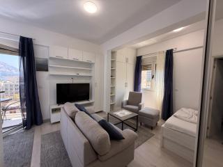 Bečići Sea View Apartment - Bečići - 8